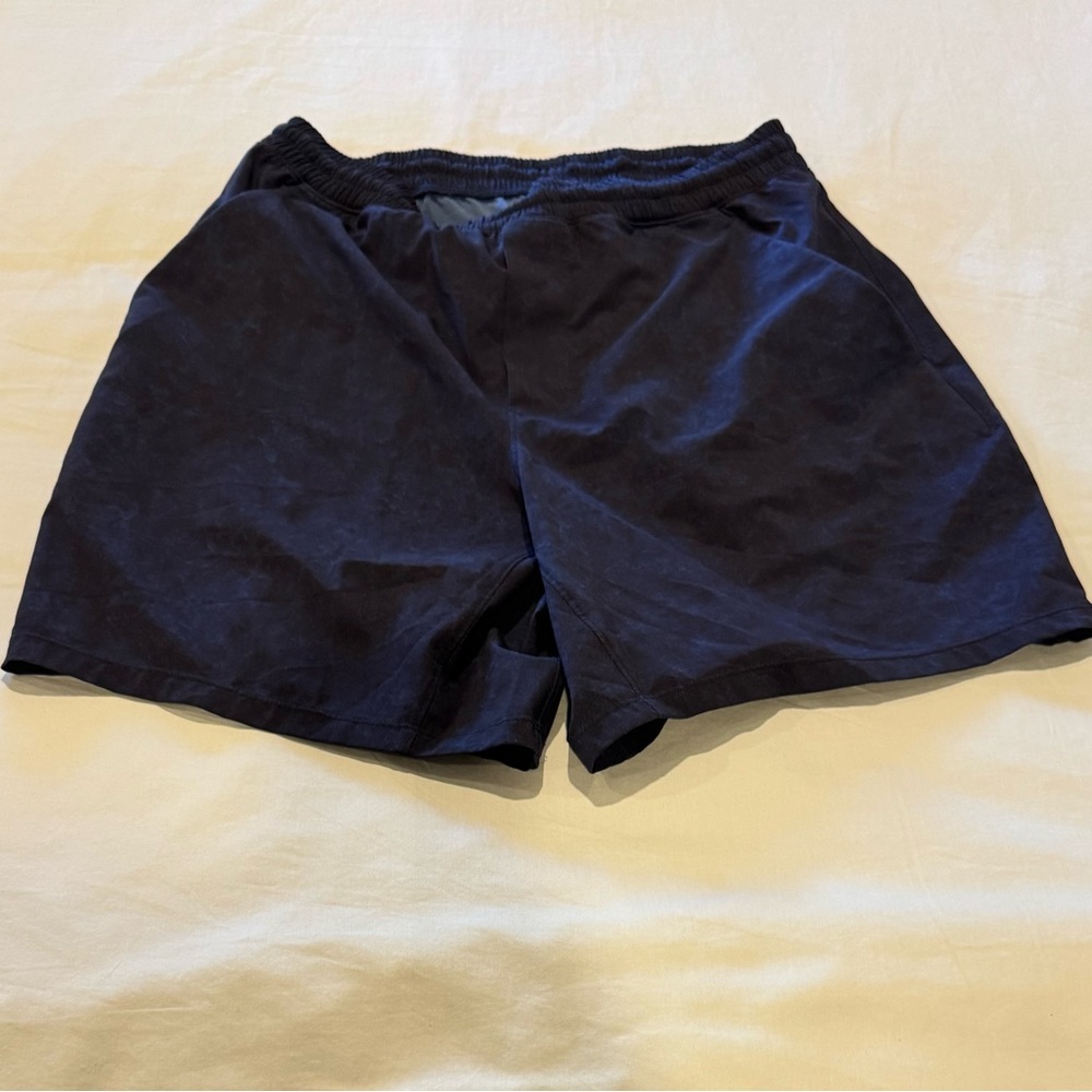 lululemon athletica Unlined Men's Athletic Shorts - Dark Blue - M